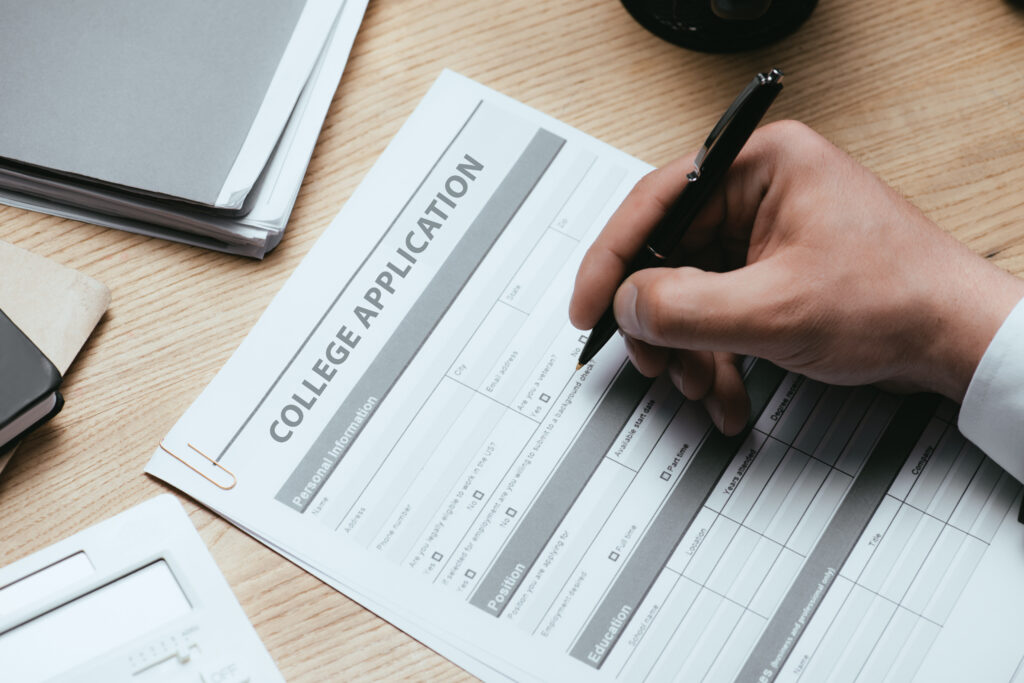College Application Deadlines: Dates and Planning Tips
